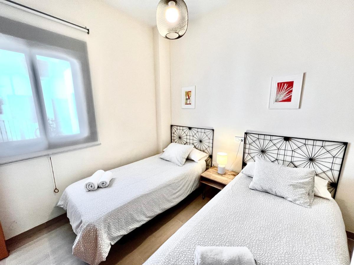 Teodosio Apartment Free Parking & Central Ac Seville Exterior photo